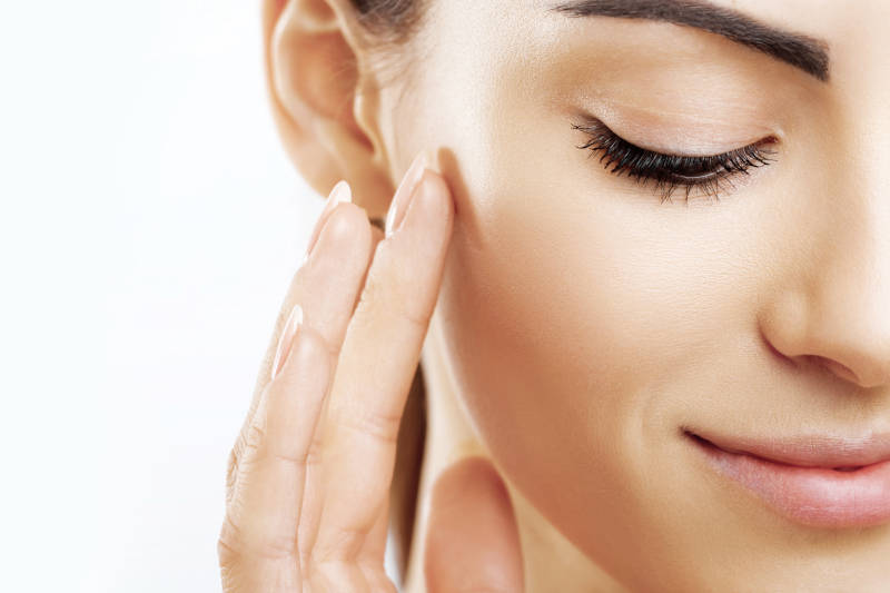 Microneedling Benefits Your Most Challenging Skin Issues